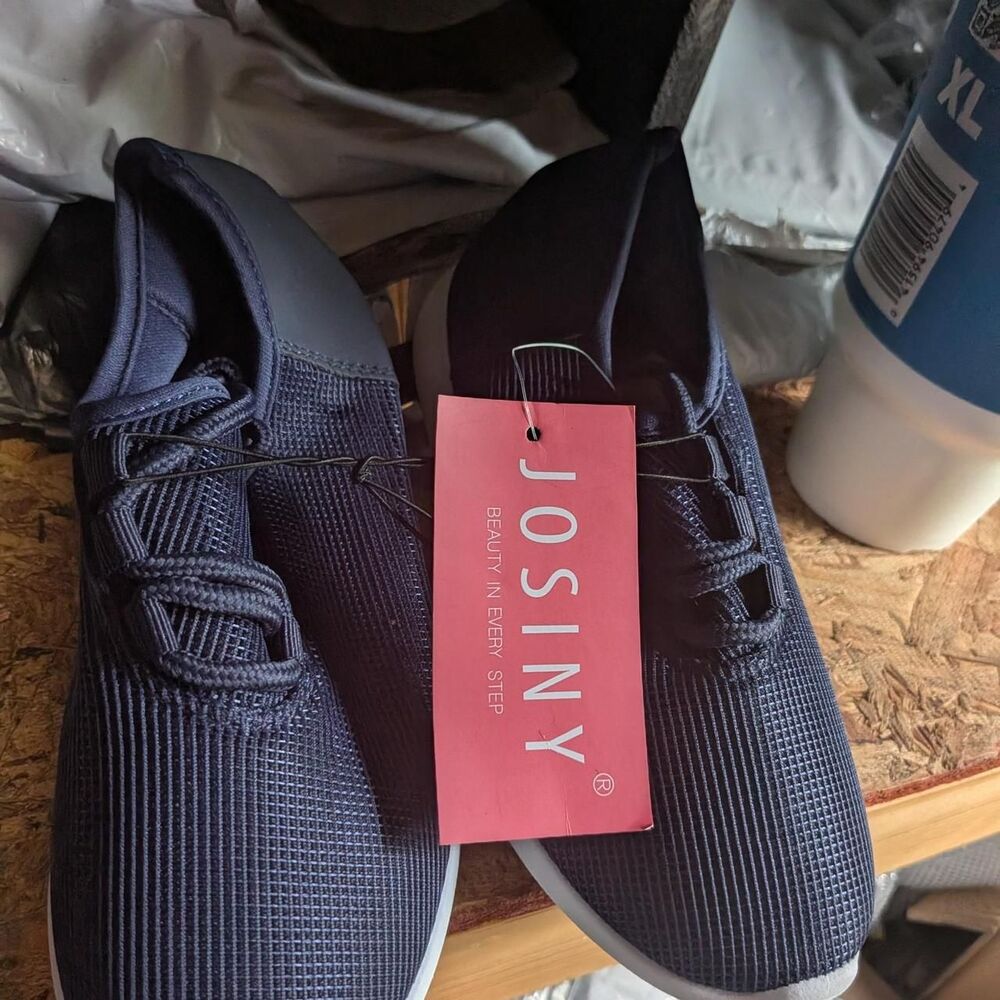 Joules Women's Navy and Black Trainers